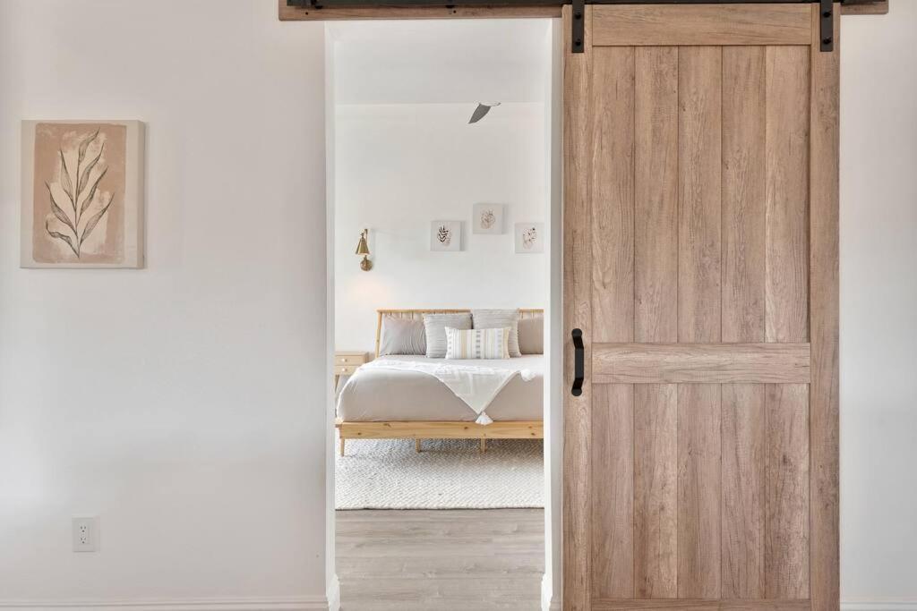 Beautiful Newly Remodeled Home, Near Jt Park Джошуа-Трі Екстер'єр фото