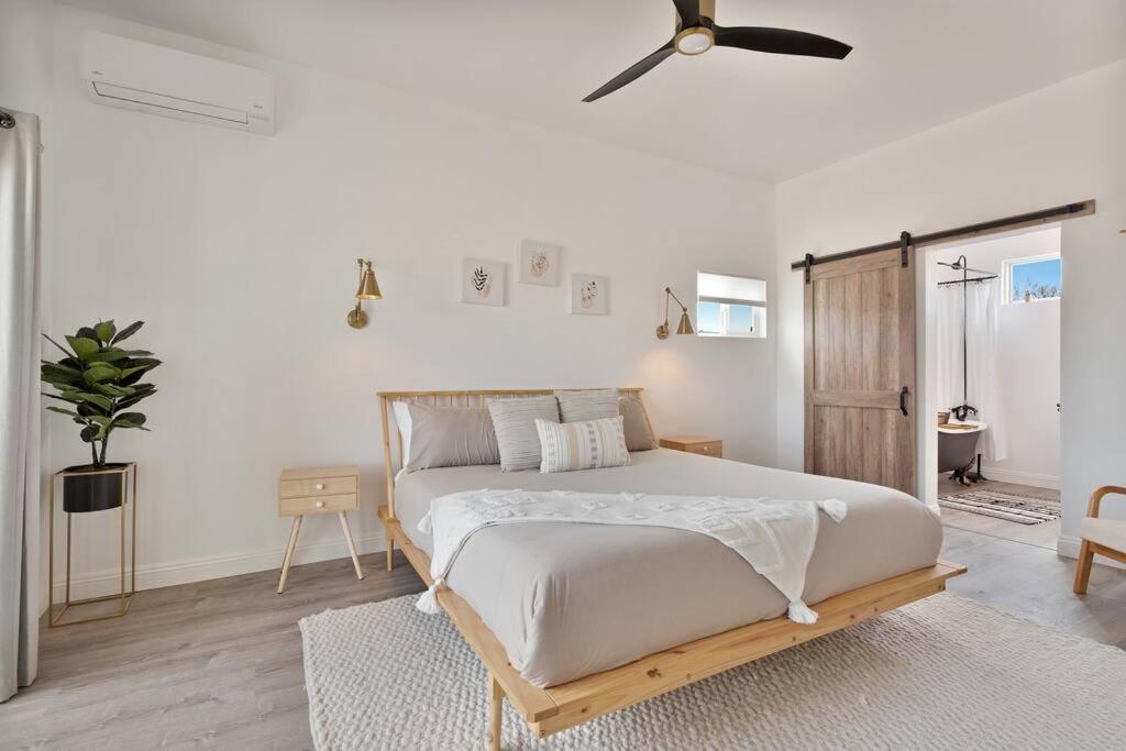 Beautiful Newly Remodeled Home, Near Jt Park Джошуа-Трі Екстер'єр фото